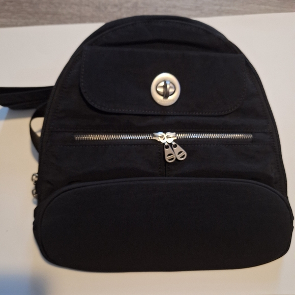 Baggallini Naples Convertible Backpack - Black W/ Silver Hardware - New With Tag - Picture 2 of 6